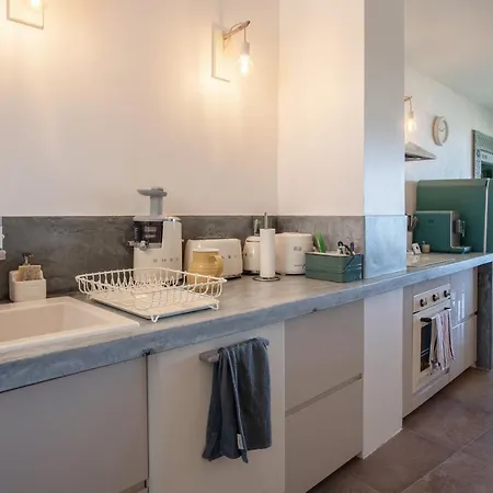 Le Topaze Apartment *