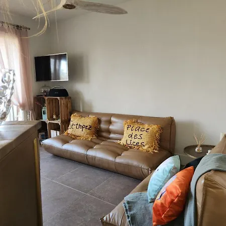 Apartment Le Topaze Grimaud