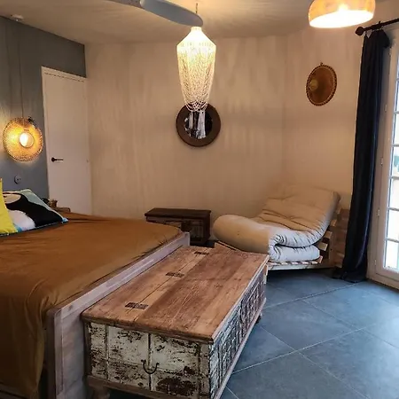 Le Topaze Apartment